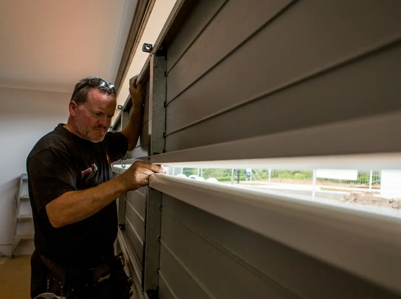 Residential garage door repair Perth